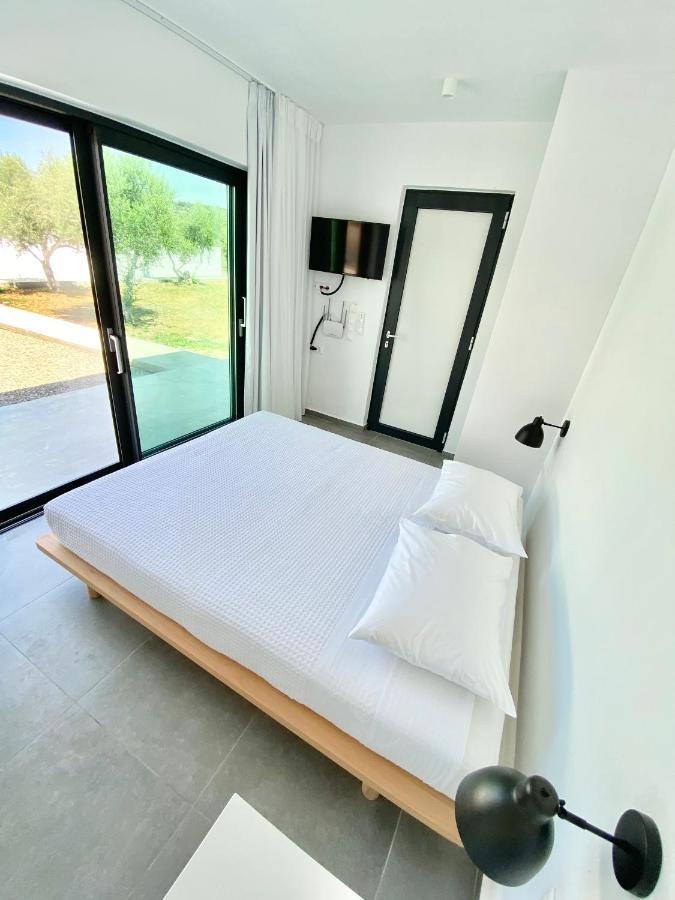 Lefko Apartments Tavronitis Exteriér fotografie