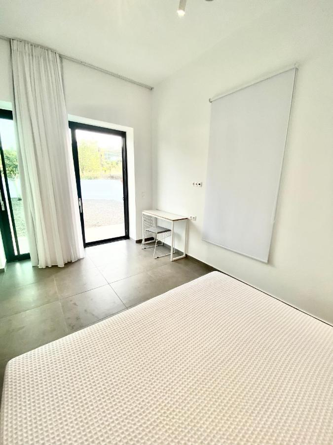 Lefko Apartments Tavronitis Exteriér fotografie